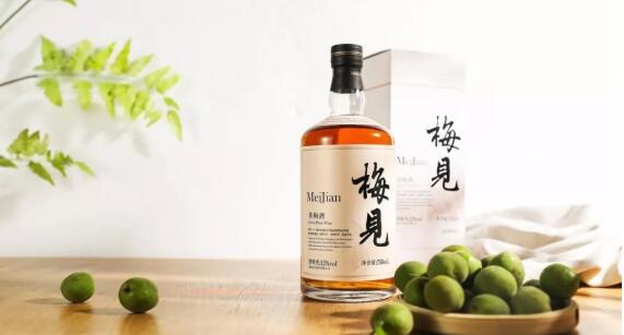 江小白：从白酒黑马走向果酒新贵