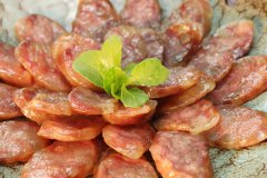 绵阳川富农夫食品公司2批次风干香肠不合格